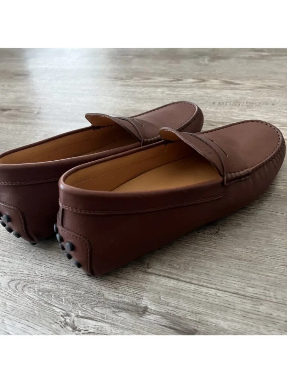 Tod's City Gommino Leather Penny Loafers Mens US 9 Cuoio Brown Slip On Italy New